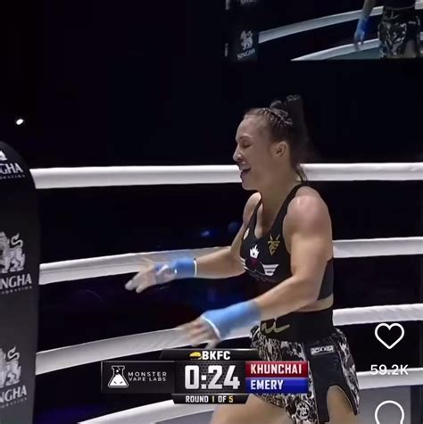 ufc girls flash|BKFC video: Tai Emery flashes audience after scoring knockout win